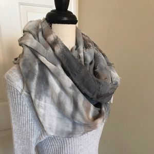 Francesca’s Scarf/Wrap/Shall/Poncho/Throw/Decorate